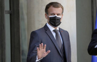 Emmanuel Macron installe une commission sur le complotisme et la désinformation FAKE NEWS