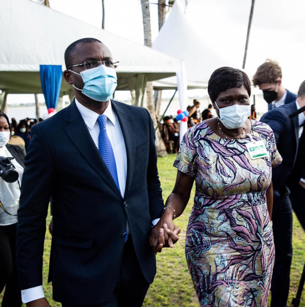 SIMONE EHIVET GBAGBO L&#039;ex Première dame &amp; Le Ministre  SIDI TIEMOKO TOURÉ , L&#039;IMAGE POLITIQUE  FORTE DE LA SEMAINE, QUI SYMBOLISE LE CHEMIN DE LA RECONCILIATION DANS NOTRE PAYS,  LA COTE D&#039; IVORE