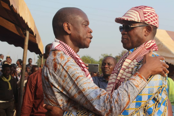 Rentré après 10 Ans d’Exil Pr. BALLO BI TOTO Jérôme purifié à BOUAFLÉ par ses parents &quot;C’était la fête, le week-end dernier, à KONEFLA.&quot;